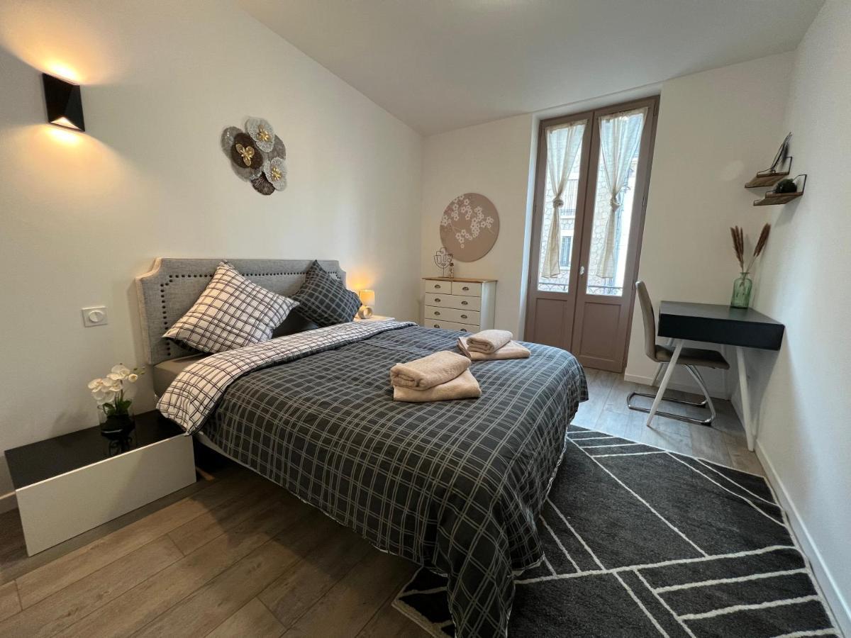Bel T2 Refait A Neuf Climatise Centre *